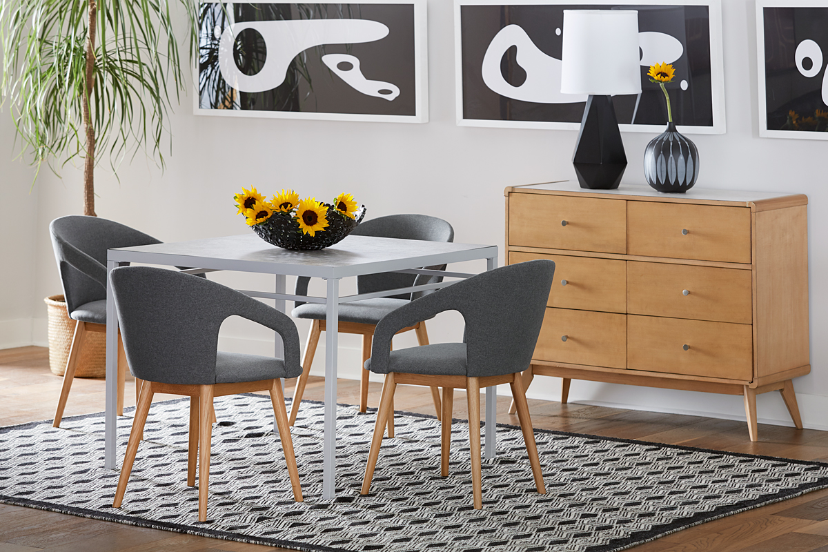 Perth Dining Table with Hutton Chairs
