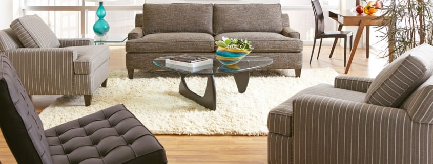 Chelsey Living Room with Wingnut Table